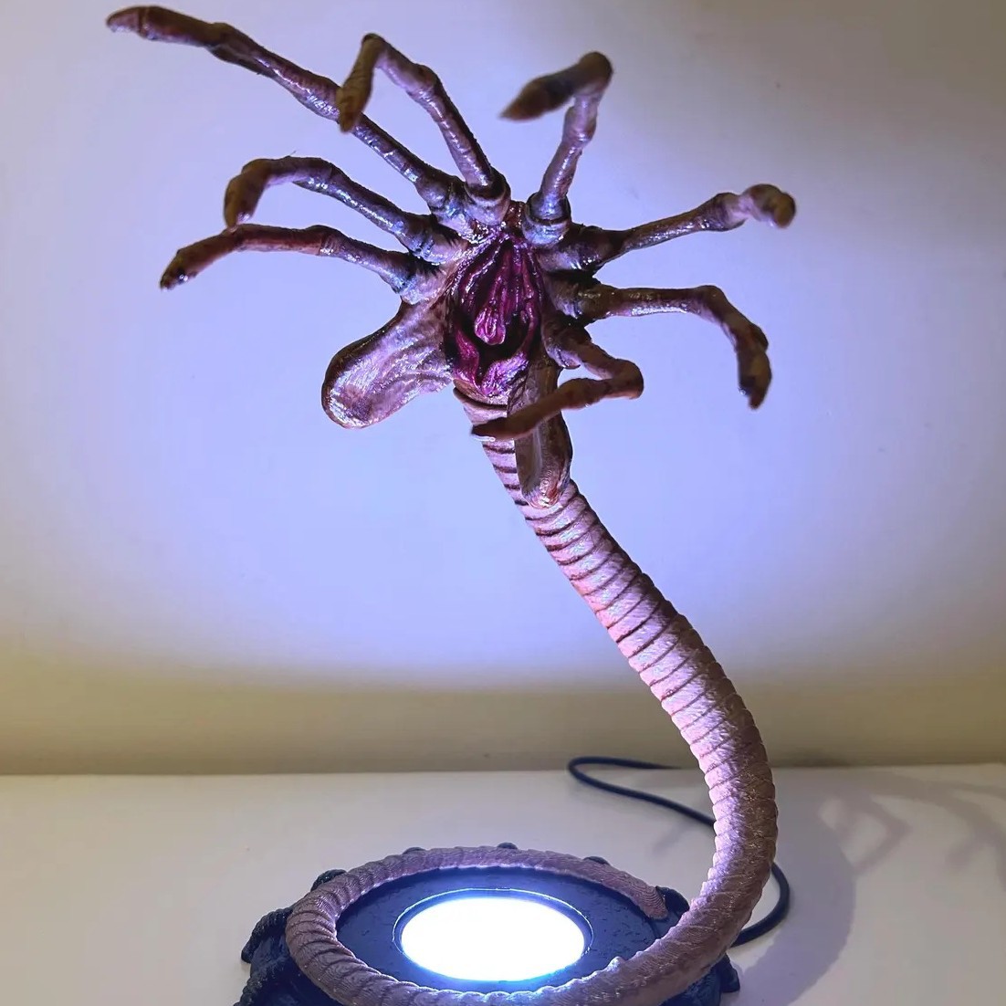 Alien Facehugger Lamp Nightlig - Home Decor Halloween 评论和价格