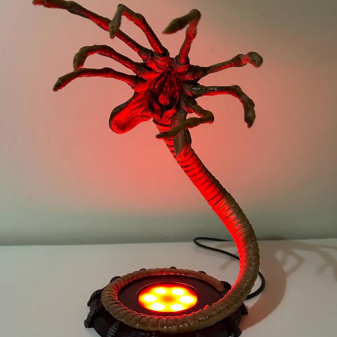 Alien Facehugger Lamp Nightlig - Home Decor Halloween 评论和价格